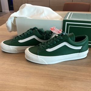 Vans/Peace & Quiet OG style
